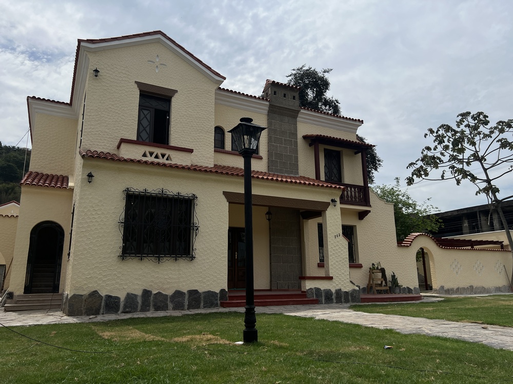 Centro Cultural Cauby Peixoto apresenta programação de humor com espetáculos de stand-up em fevereiro