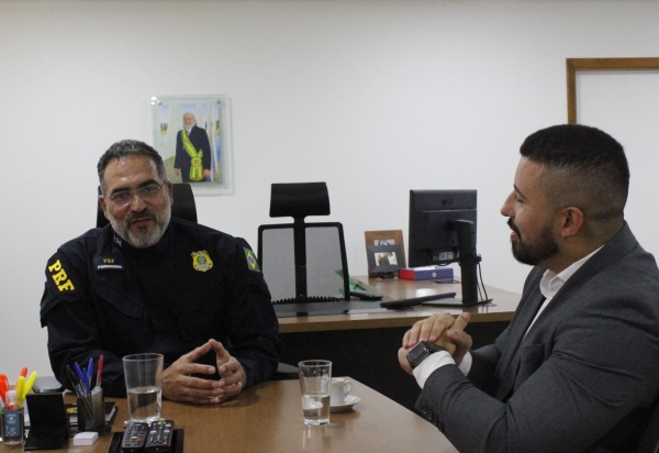 Yuri Moura articula reforço na segurança da BR-040 em reunião com diretor-geral da PRF