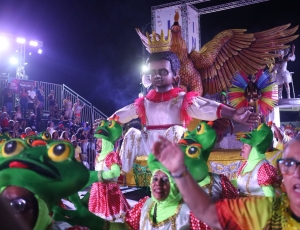 Império de Charitas é campeã do Carnaval 2026 de Niterói com desfile emocionante no Caminho Niemeyer