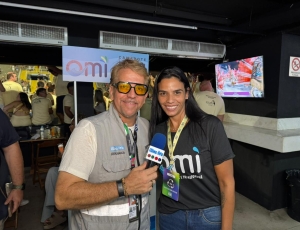 Jessica do Projeto Omìayê transforma óleo usado em sabão sustentável na Mangueira: 'Tratamos o esgoto também'