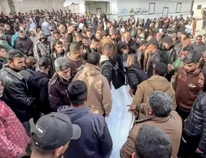 Ataques aéreos israelenses matam 11 em Gaza, afirmam palestinos