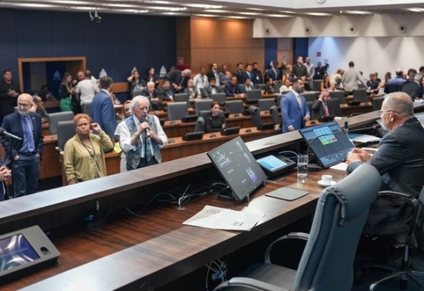 Alerj aprova projeto de lei complementar que define as regras da eleição indireta ao governo do Estado