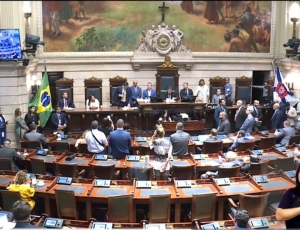 Vice-prefeito Cavaliere anuncia decreto que promete resolver impasse sobre comando e nomenclatura da Força Municipal, para armar a GM-Rio