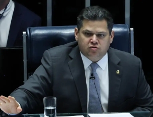 Parlamentares pedem a Alcolumbre nulidade de votação em CPMI do INSS