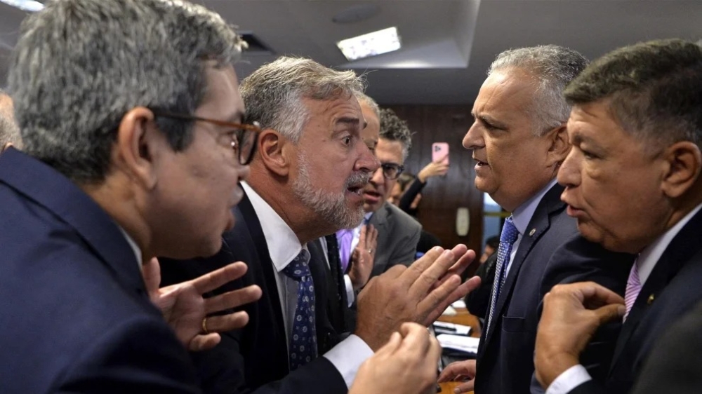 Nas redes sociais, 67,5% das menções apoiaram quebra de sigilos de Lulinha