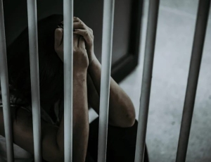 Argentina aprova lei que reduz maioridade penal de 16 para 14 anos