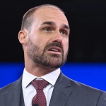 PF afasta Eduardo Bolsonaro de cargo por faltas não justificadas