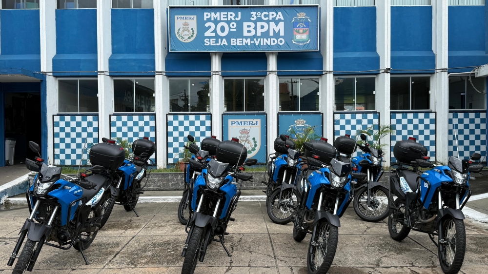Batalhão da PM recebe motos e coletes balísticos para melhorar policiamento na Baixada Fluminense