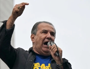 Nikolas diz que futuro de Moraes é na cadeia, e Malafaia chama ministro de ditador em ato