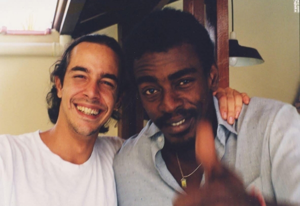 Qual a verdadeira origem do sucesso de Seu Jorge?