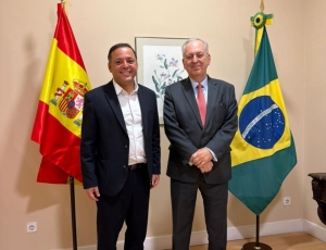 Na sede do governo da Espanha, Rodrigo Neves destaca importância de investimentos privados do país em Niterói