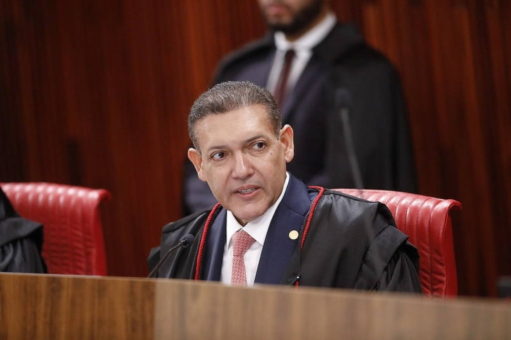 Eleições 2026: TSE define restrições rigorosas para o uso de IA