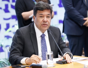 Relator mantém redução da maioridade penal na PEC da Segurança apesar de apelo do governo