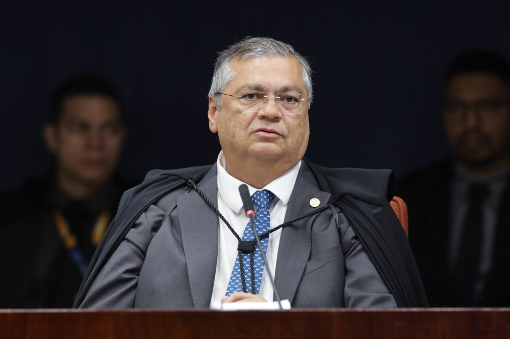 Dino veta saque em espécie de emendas parlamentares