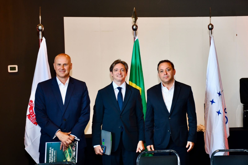 Tande Vieira apresenta projetos estruturantes de Resende em encontro internacional da Mercocidades e CAF, em Niterói