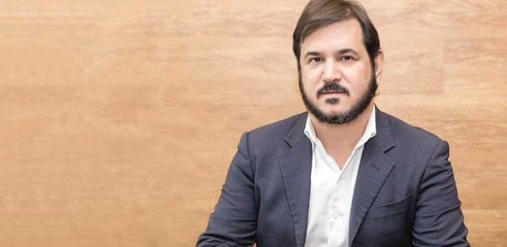 Rueda, presidente do União Brasil, é criticado por Vorcaro antes de ser preso