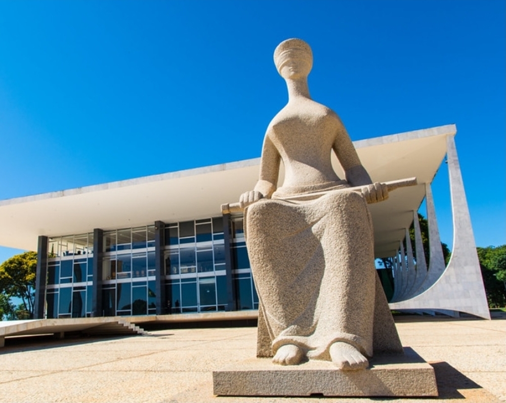 Comandantes militares pressionam Lula sobre crise do STF enquanto tribunal enfrenta rejeição recorde segundo pesquisa