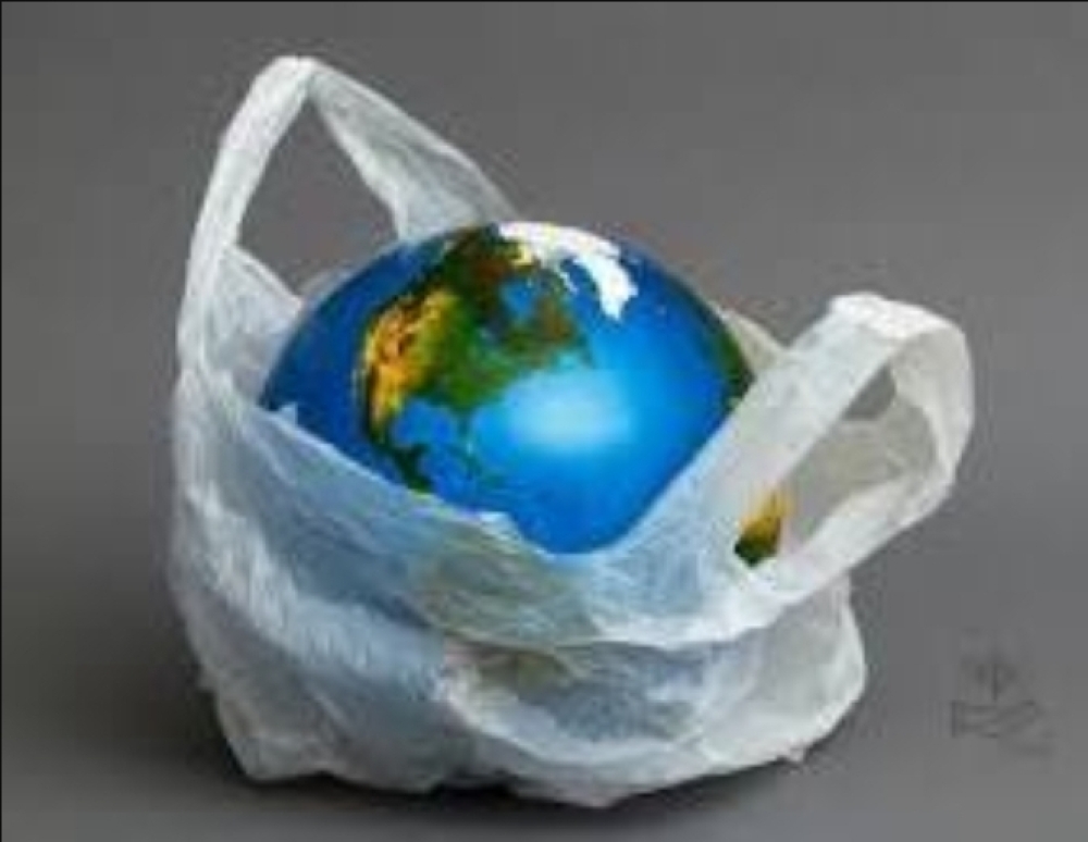 Rio de Janeiro evita 16 bilhões de sacolas plásticas no meio ambiente em seis anos