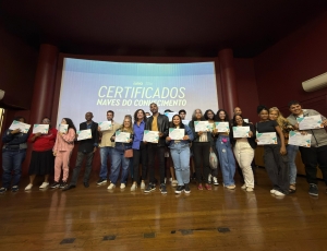 Prefeitura do Rio consolida a política pública de inclusão digital com a entrega de certificados para alunos das Naves do Conhecimento