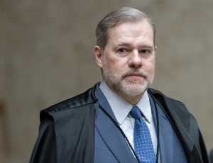 Toffoli alega foro íntimo e deixa relatoria de CPI do Banco Master