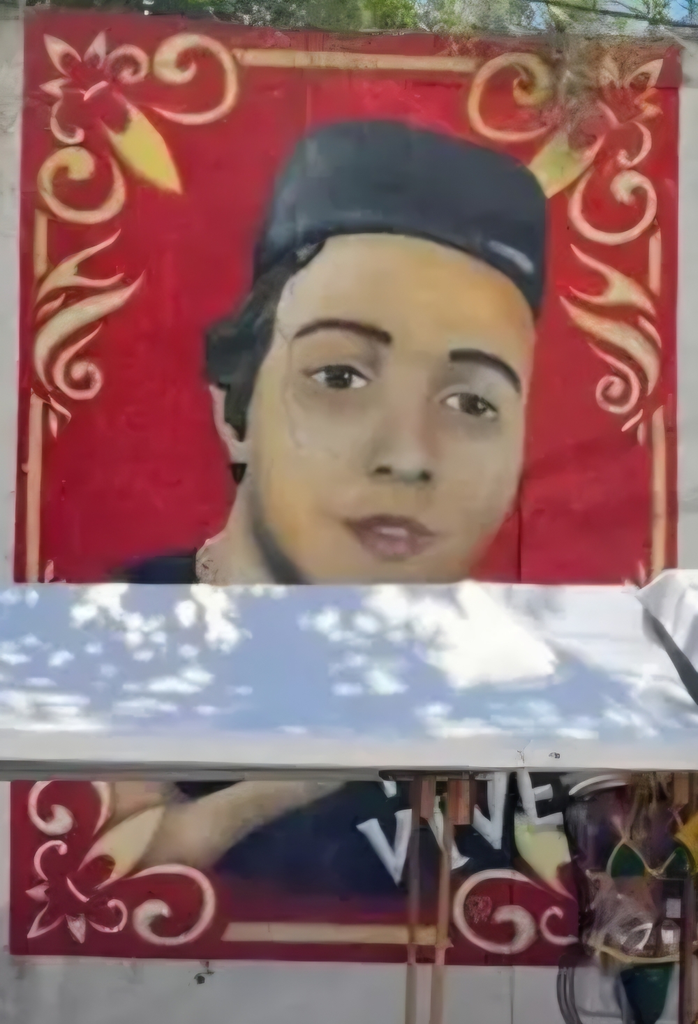 Homenagem ao crime some da Lapa: prefeitura remove grafite de suspeito de tráfico a passos da Selarón