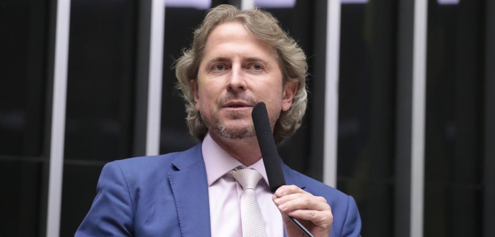 Zeca Dirceu propõe frente parlamentar para reestatizar a BR Distribuidora