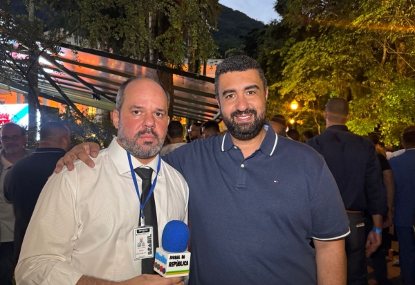 Presidente Nacional da UBAM Leonardo Vasconcellos lideraliza campanha por novo pacto federativo durante posse de Cavalieri no Rio de Janeiro