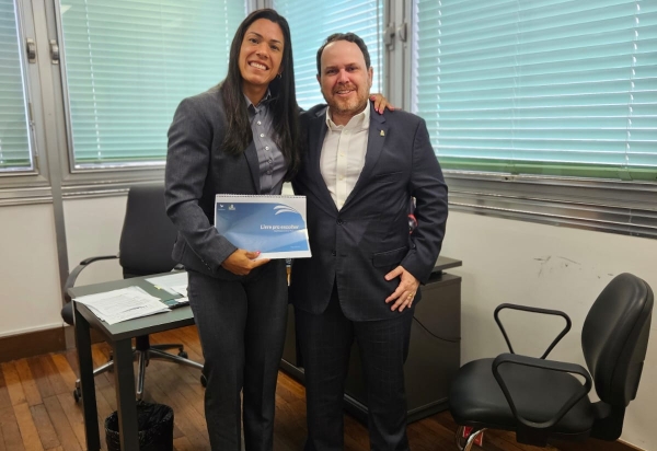 LANÇAMENTO DA FRENTE PARLAMENTAR PELO LIVRE MERCADO DO RJ ACONTECE NA ALERJ