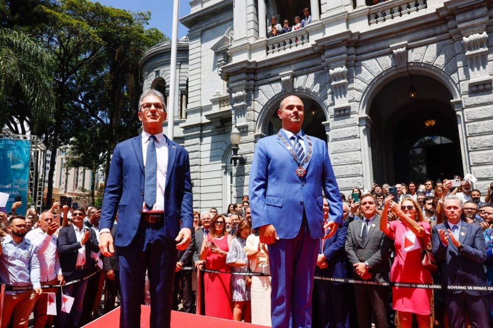 Zema renuncia ao governo de MG e diz: ‘Brasil está sendo destruído’