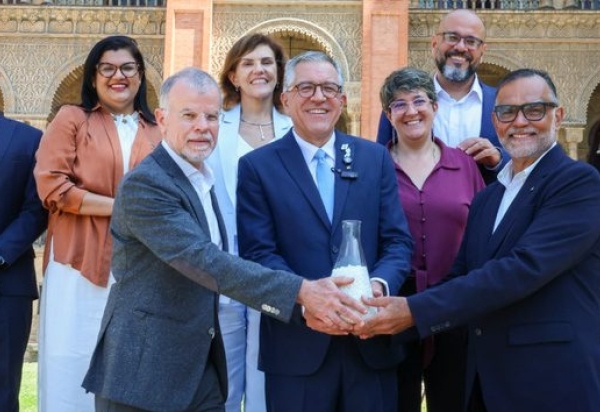 Saúde entrega primeiro lote 100% nacional de medicamento para transplantados e anuncia R$ 90 milhões para inovação em saúde