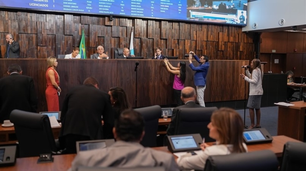 Guilherme Delaroli (PL), propôs destinação de recursos para ampliar a fiscalização nos vagões femininos nos trens e metrô