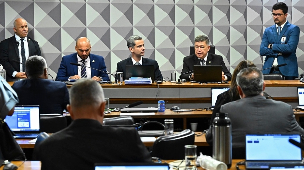 Investigação da CPMI do INSS pode resultar em dezenas de indiciamentos e aponta falhas administrativas