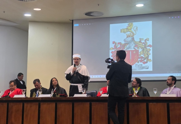 Reitor da UNISCECAP Choca com Dados sobre Professores e Feminicídio no Brasil