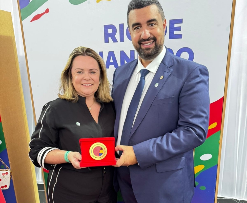 Teresópolis ganha o Selo Ouro do MEC por alfabetização infantil