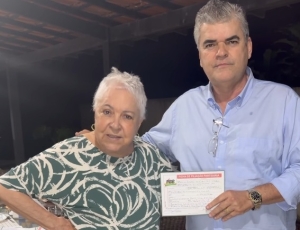 Cidinha Campos se filia ao MDB para disputar vaga de deputada federal pelo Rio