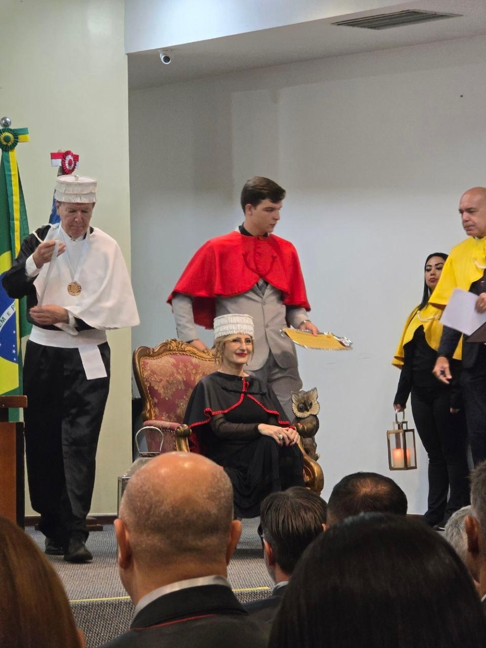 Katia Ellery recebe 'Doutor Honoris Causa' e toma posse na ABRASCI em solenidade emocionante 