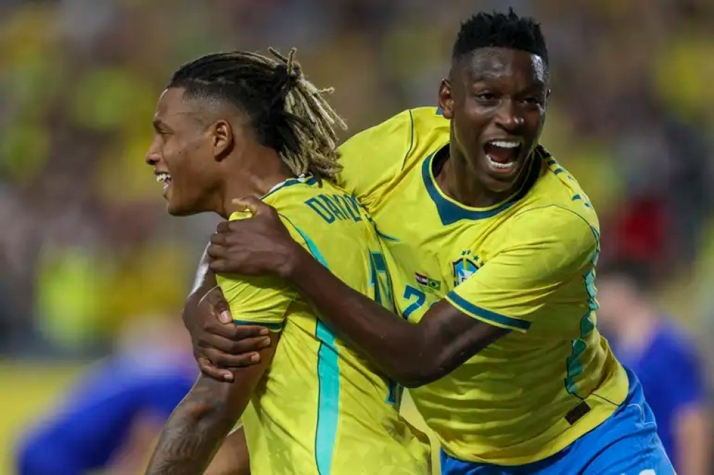 Brasil derrota Croácia em último jogo antes da convocação para a Copa