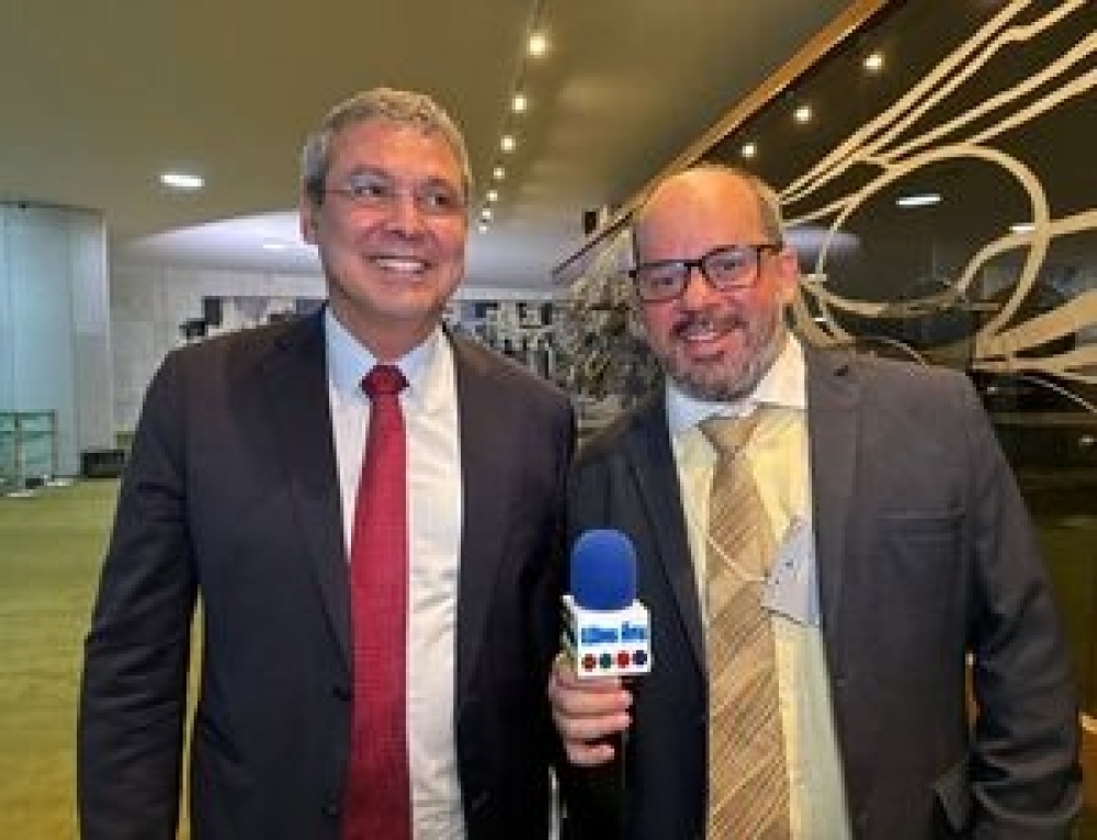 Lindbergh joga tudo na PF: Gaspar acusado de estupro e pedofilia