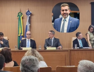 Recontagem dos votos de Bacellar: Delegado Carlos Augusto assume vaga como titular 