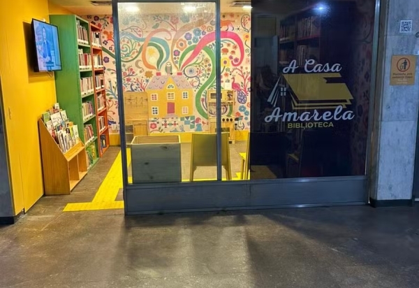 Biblioteca popular 'A Casa Amarela' será inaugurada na estação Cinelândia do MetrôRio