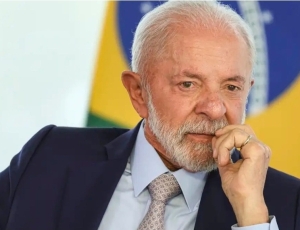 LULA LIDERA EM ALCANCE DIGITAL, ENQUANTO DIREITA CONCENTRA ENGAJAMENTO, APONTA ESTUDO