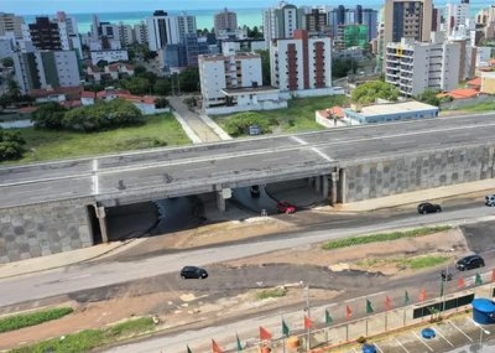 Governo do Brasil inaugura viaduto em Cabedelo, na BR-230, no estado da Paraíba