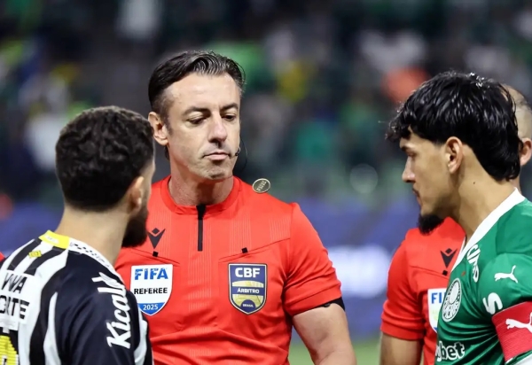 Fifa nomeia três árbitros brasileiros para a Copa do Mundo