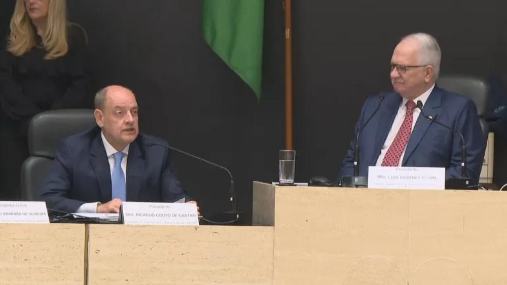 Ricardo Couto determina pente-fino em contratos e amplia transparência no Rio