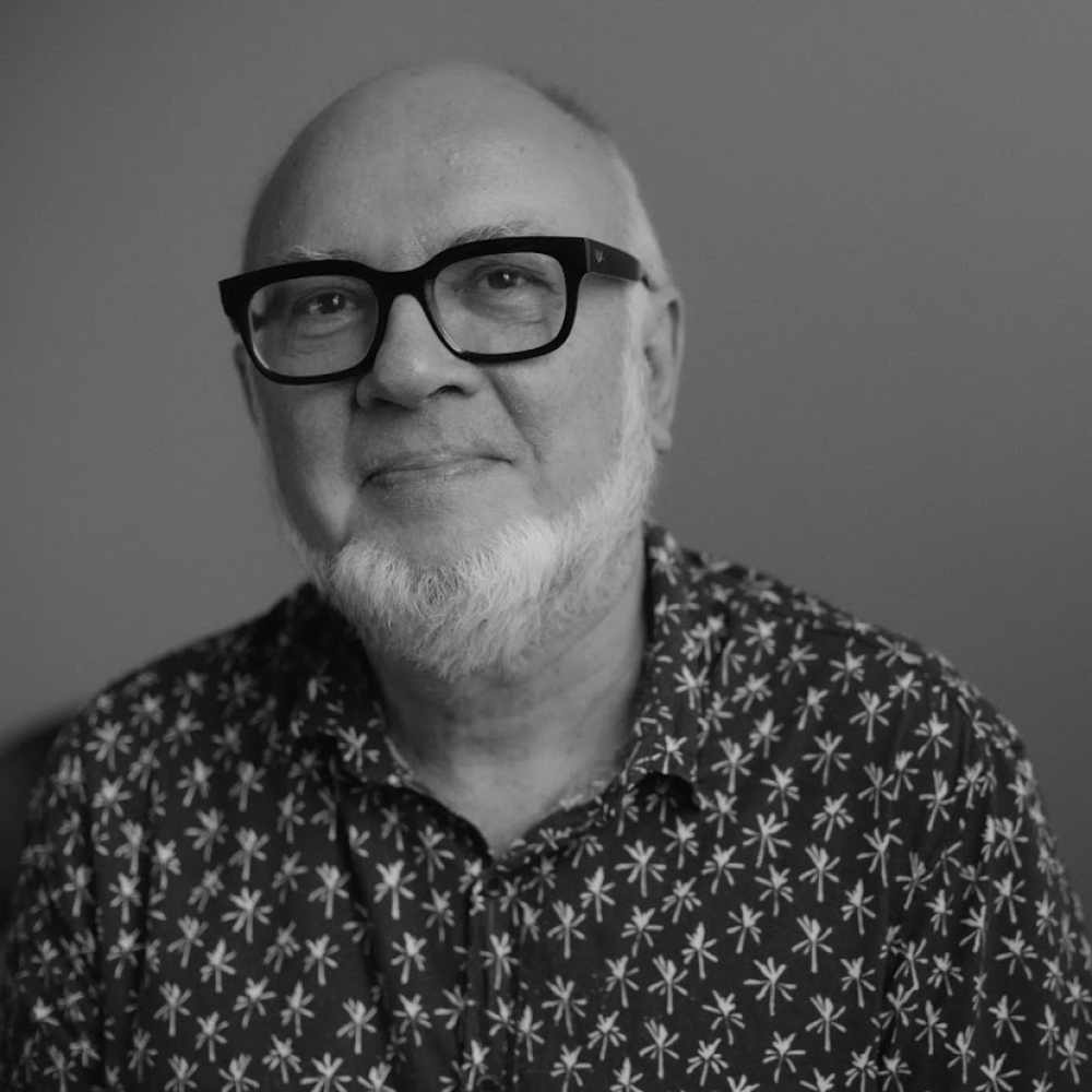 Após quatro livros de poesia e um de crônicas, Cesar Garcia Lima estreia na ficção com contos sobre diversidade e deslocamento