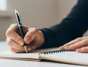 Governador em exercício promove maior 'faxina' da história na Casa Civil fluminense e elimina 156 cargos em operação relâmpago