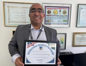 Luciano Silva de Souza leva TV Alerj para o mundo