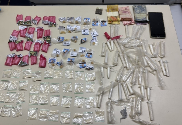 TRAFICANTE É PRESO EM BÚZIOS APÓS AÇÃO DA 127ª DP