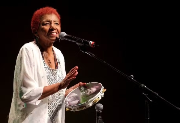 Leci Brandão comanda feijoada de São Jorge na Lapa 