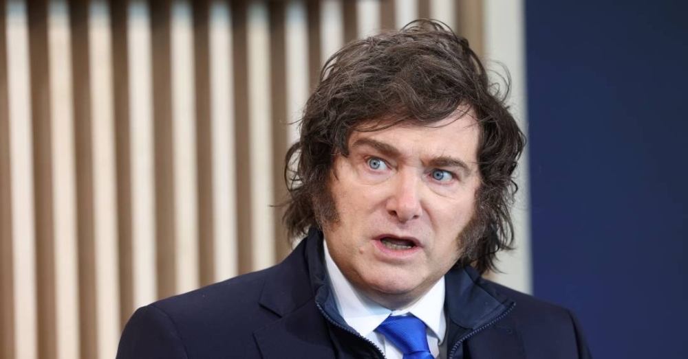 Economia da Argentina encolhe 2,1% em fevereiro, pior resultado desde 2024